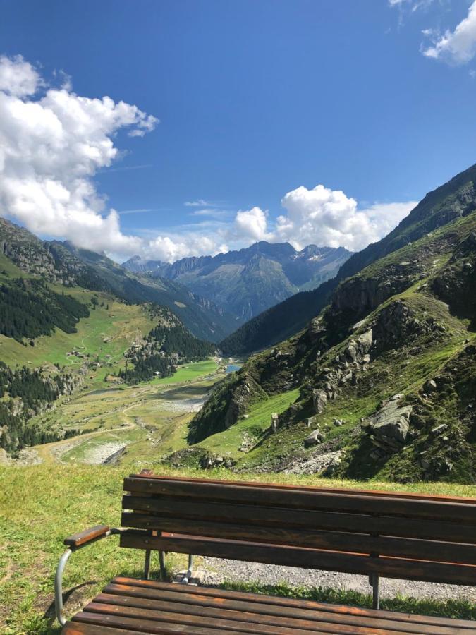 Ferienwohnung Alpine Haus Göschenen Exterior foto